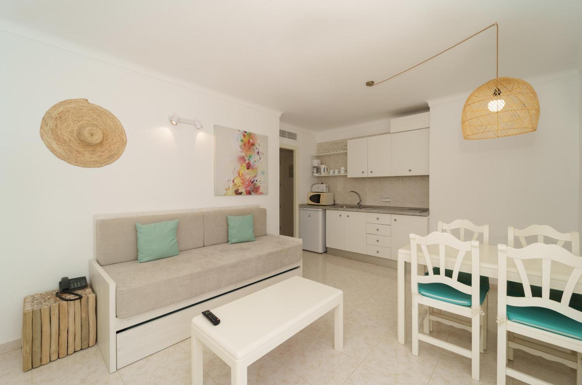 Apartaments Andreas Colonia de Sant Jordi Екстериор снимка