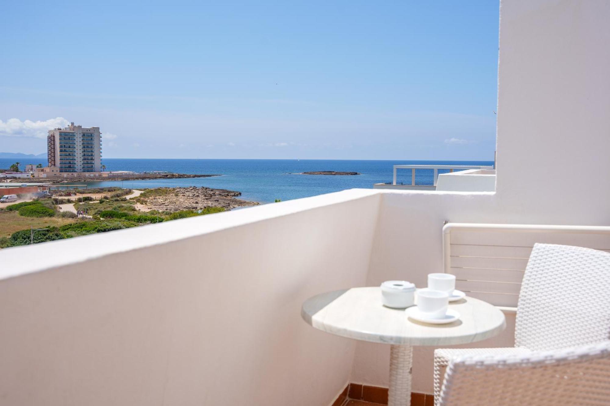 Apartaments Andreas Colonia de Sant Jordi Екстериор снимка